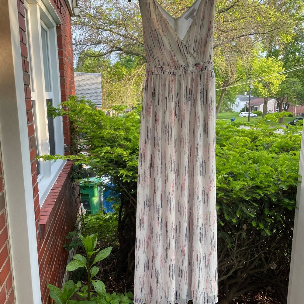 Pretty Maternity Dress!